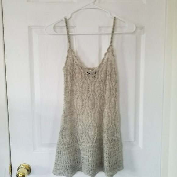 Bundle| Sleevless Tops - Picture 2 of 10